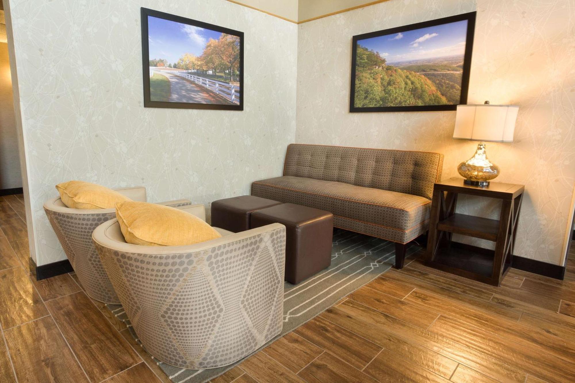 Drury Inn & Suites Падука Екстериор снимка