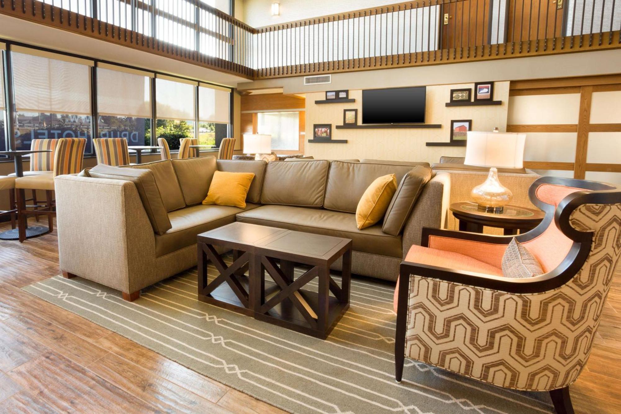 Drury Inn & Suites Падука Екстериор снимка