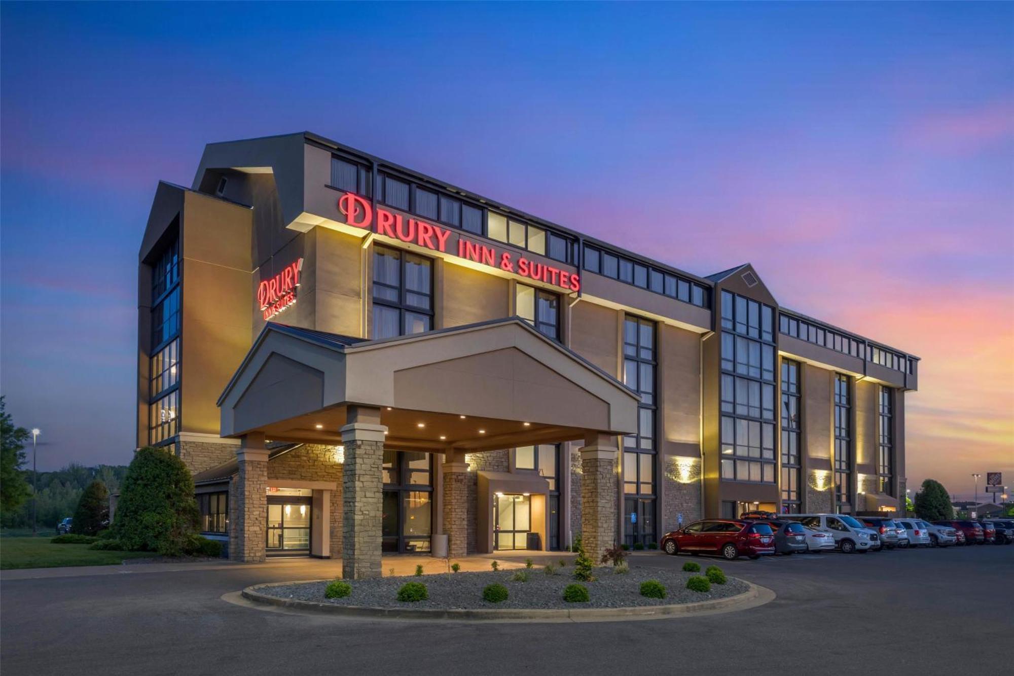 Drury Inn & Suites Падука Екстериор снимка