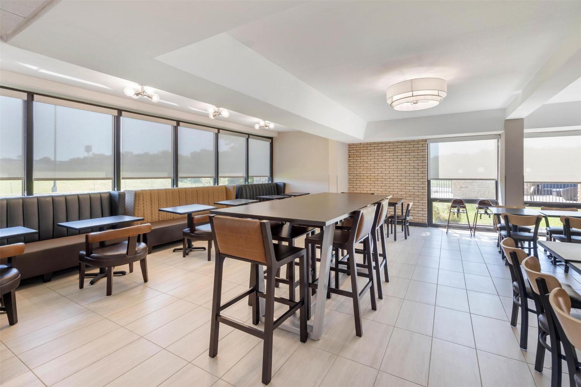 Drury Inn & Suites Падука Екстериор снимка
